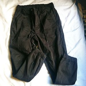 American Eagle Black Jeans - sz 6 short